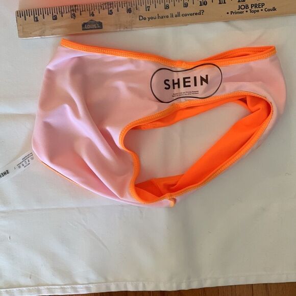 Shein LARGE NWOT two-piece orange swimsuit. - Picture 4 of 6